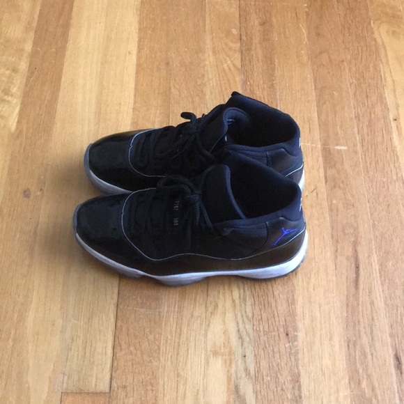 Space Jam 11s main image 8